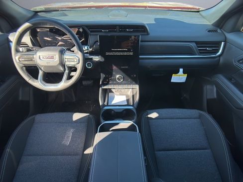 New 2026 GMC Terrain Elevation w/ LPO, Floor Liner Package image 18