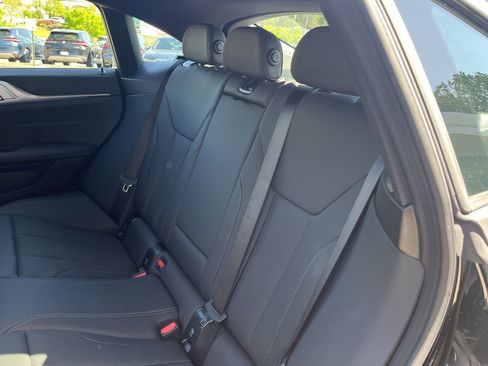 Used 2025 BMW i4 eDrive40 w/ Parking Assistance Package image 31