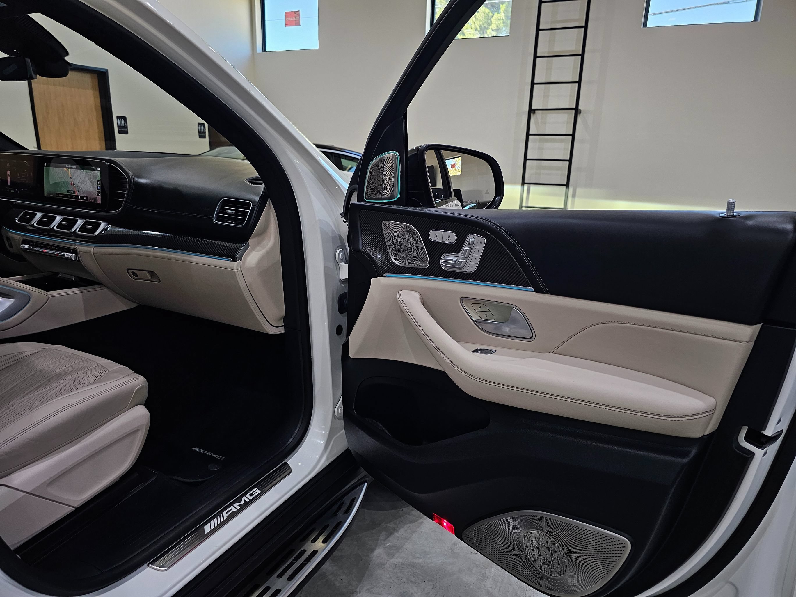 Used 2023 Mercedes-Benz GLS 63 AMG 4MATIC image 55