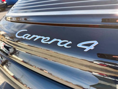 Used 2000 Porsche 911 Carrera 4 image 15