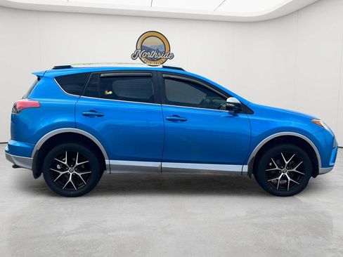 Used 2017 Toyota RAV4 SE w/ Power Special Value Package AWD/4WD image 23