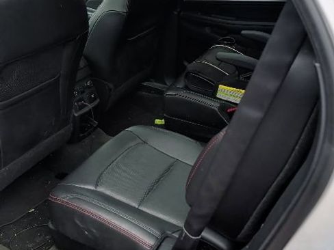 Used 2016 Ford Explorer Sport w/ Equipment Group 401A AWD/4WD image 8