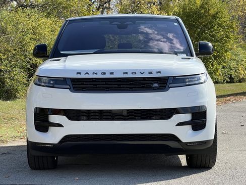 Used 2023 Land Rover Range Rover Sport SE image 7