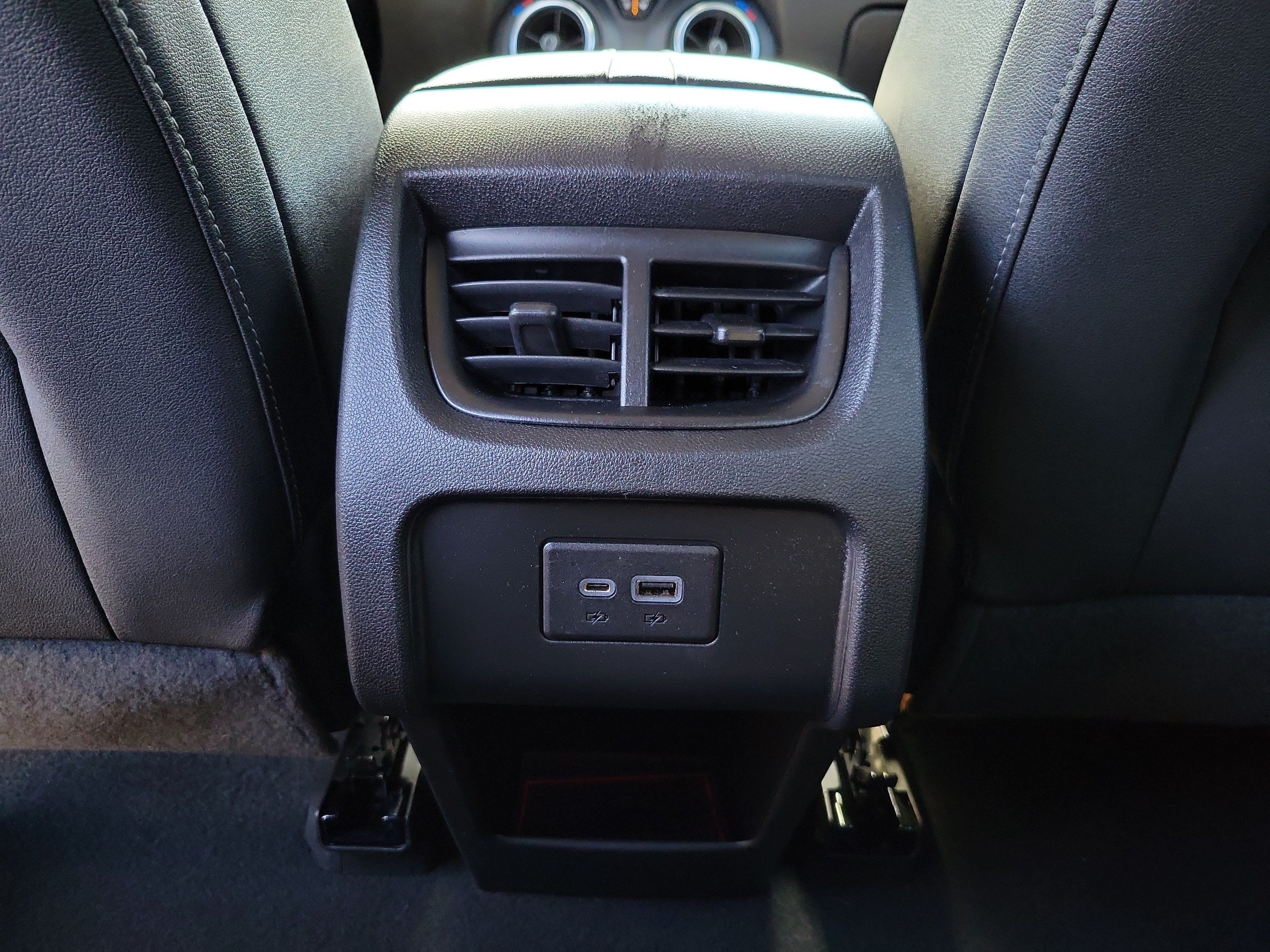 Used 2023 Chevrolet Blazer LT w/ Midnight/Sport Edition FWD image 23