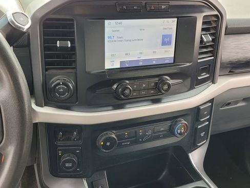 Used 2021 Ford F150 XLT w/ Trailer Tow Package image 16
