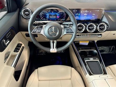 Used 2026 Mercedes-Benz GLA 250 4MATIC image 20