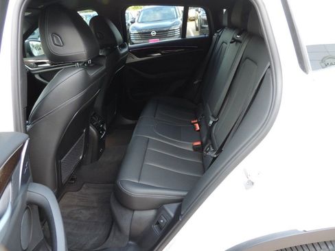 Used 2024 BMW X4 xDrive30i w/ Parking Assistance Package AWD/4WD image 23