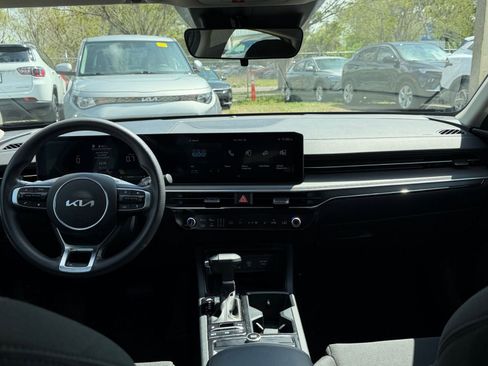 Used 2025 Kia K5 LXS image 17