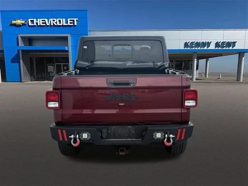 Used 2021 Jeep Gladiator Sport AWD/4WD image 9