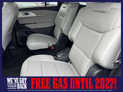 New 2026 Ford Explorer Active w/ Active Comfort Package RWD image 16