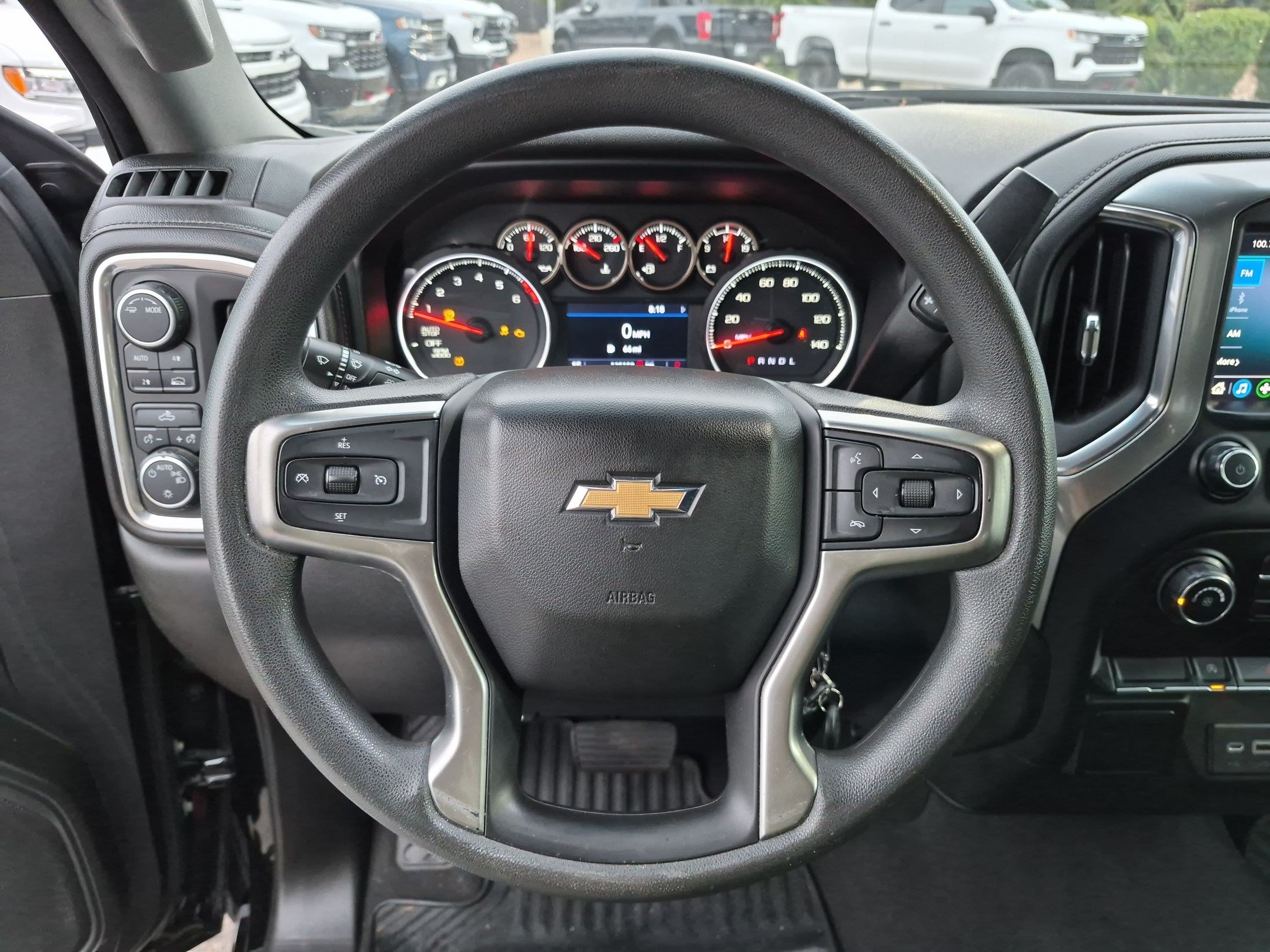 Used 2020 Chevrolet Silverado 1500 LT AWD/4WD image 16