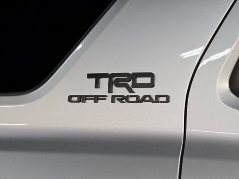 Certified 2025 Toyota 4Runner TRD Off-Road Premium w/ Tow Technology Package AWD/4WD image 39