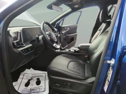 Used 2023 Kia Sportage X-Line w/ X-Line Premium Package image 18