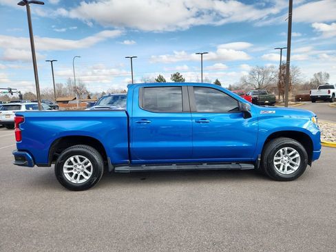 Used 2022 Chevrolet Silverado 1500 RST image 2