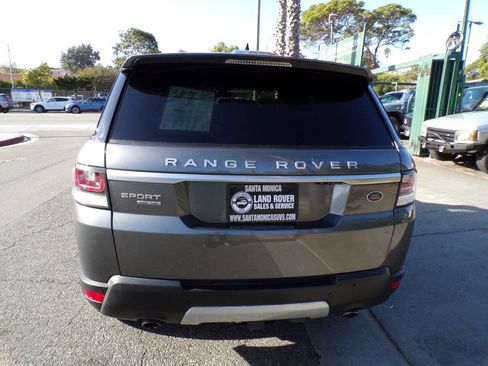 Used 2017 Land Rover Range Rover Sport HSE image 4