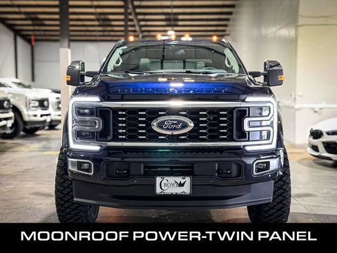 Used 2025 Ford F450 Platinum w/ Platinum Plus Package AWD/4WD image 3