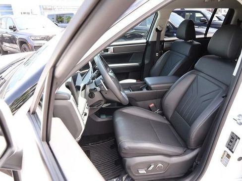Used 2026 Hyundai Santa Fe SEL AWD/4WD image 9