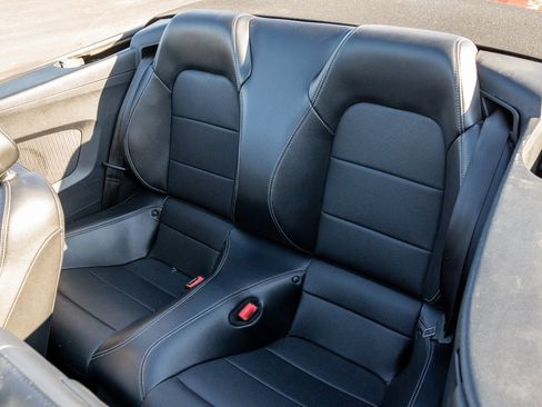 Used 2020 Ford Mustang GT Premium image 13