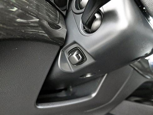 Used 2018 Audi Q7 3.0T Premium Plus w/ Premium Plus Package image 9