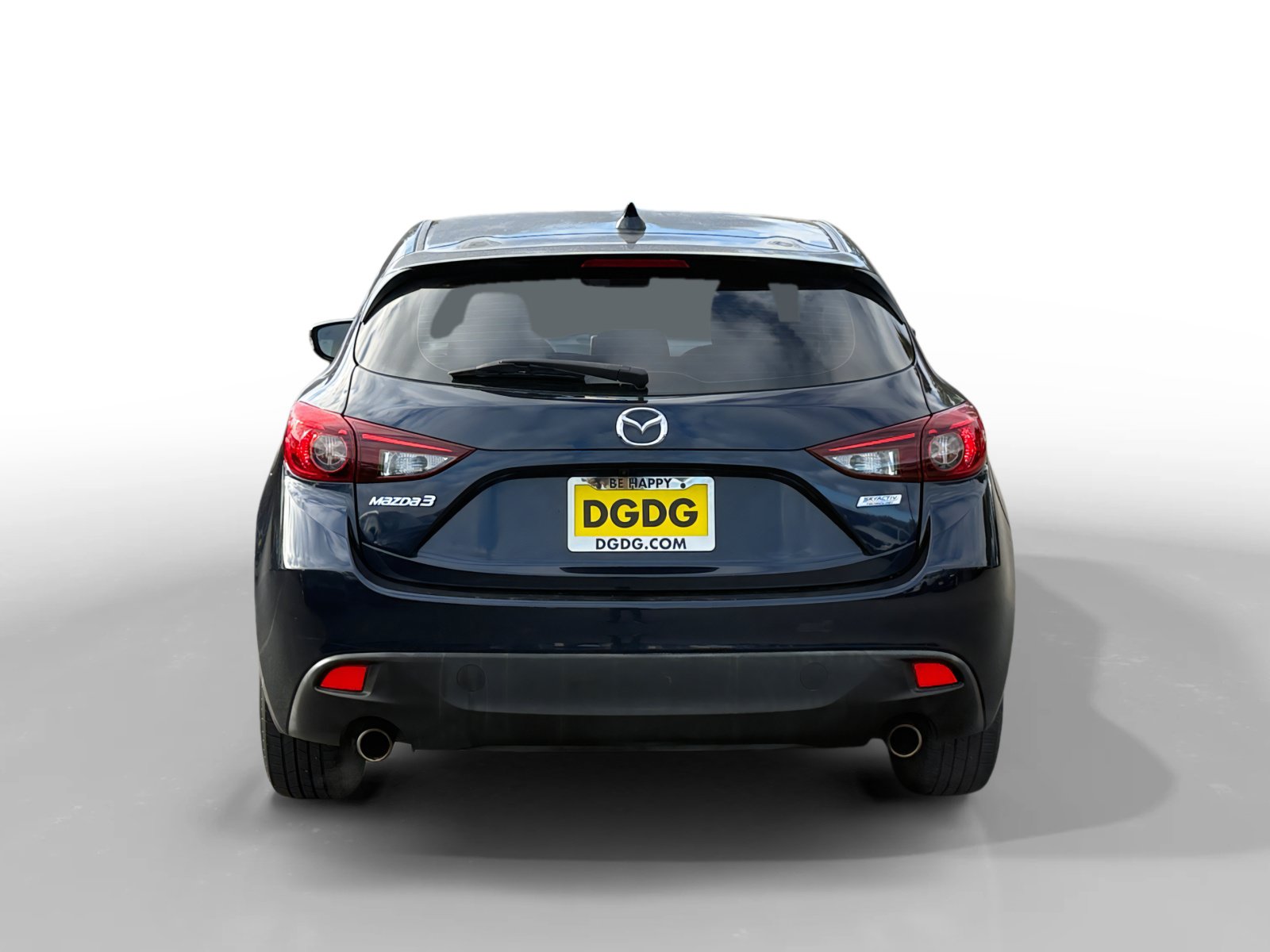 Used 2015 MAZDA MAZDA3 i Touring w/ Technology Package FWD image 4