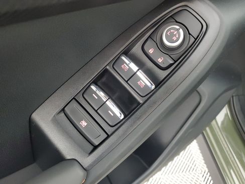 New 2026 Subaru Crosstrek 2.5i Limited w/ Crosstrek Mirror Package AWD/4WD image 28