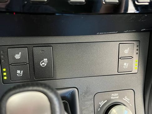 Used 2025 Lexus IS 350 F Sport w/ Navigation Package RWD image 32
