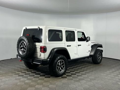 Used 2025 Jeep Wrangler Unlimited Rubicon image 8