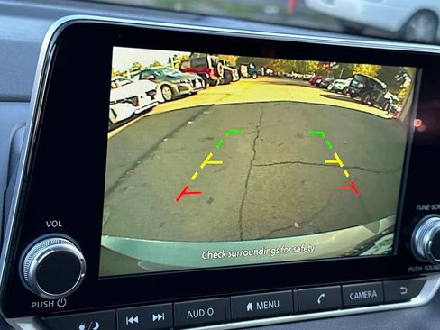 New 2025 Nissan Sentra SV image 18