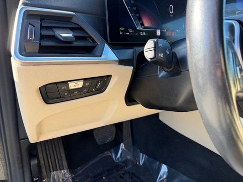 Used 2024 BMW 430i Convertible image 13