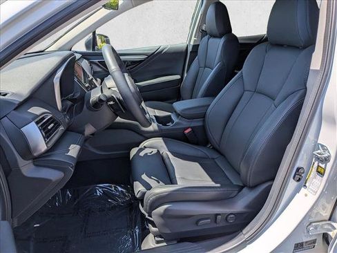 Certified 2025 Subaru Outback Limited AWD/4WD image 17