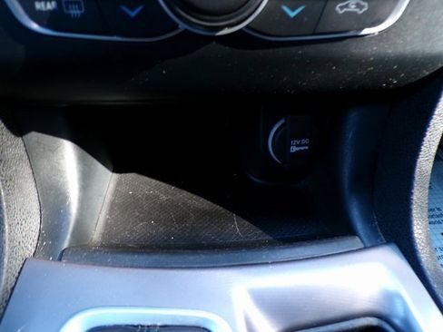 Used 2023 Dodge Charger SXT image 24