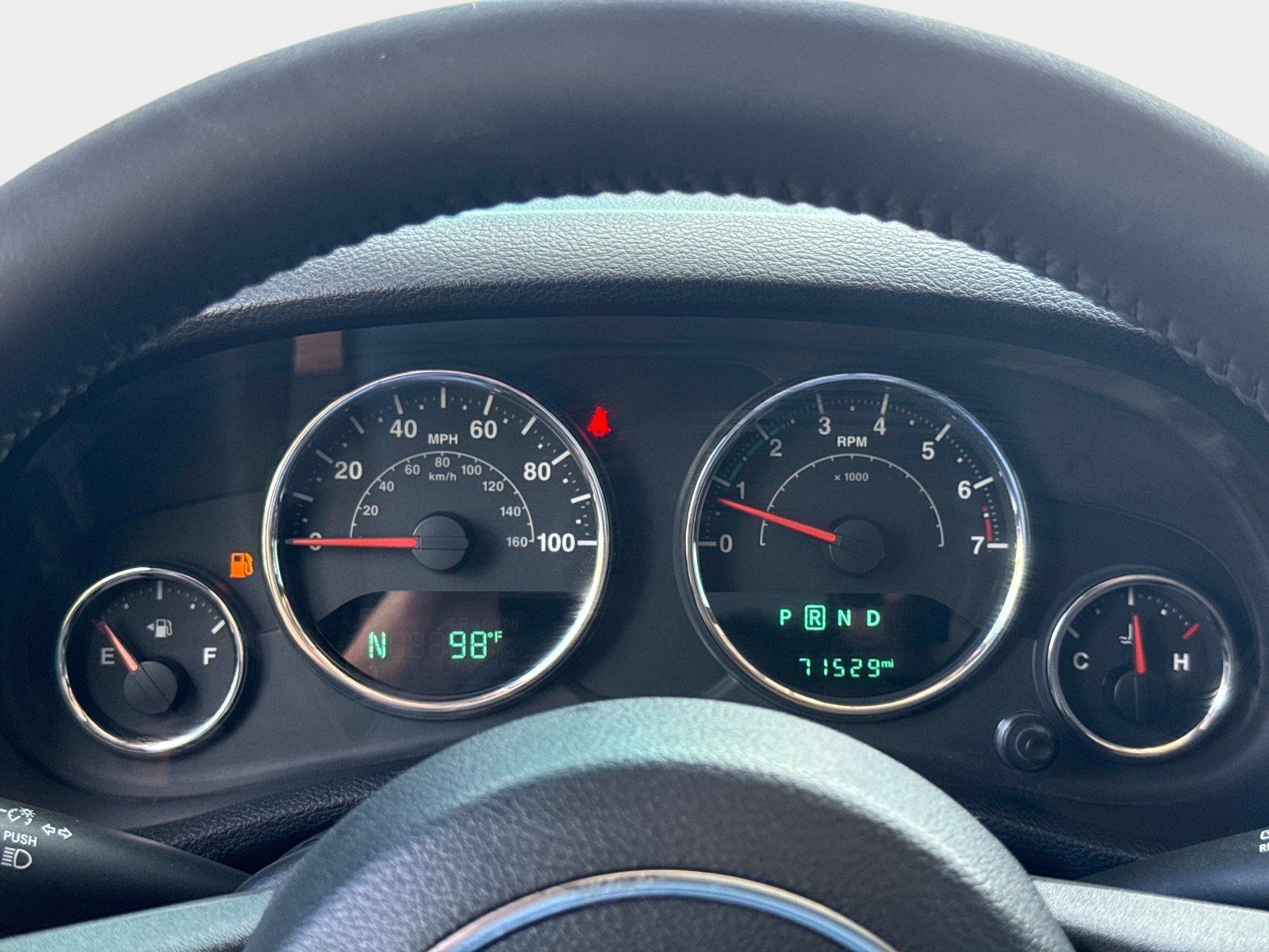 Used 2017 Jeep Wrangler Unlimited Sahara AWD/4WD image 24