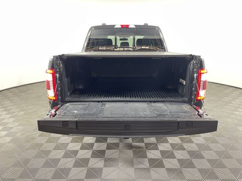 Used 2022 Ford F150 Limited image 9