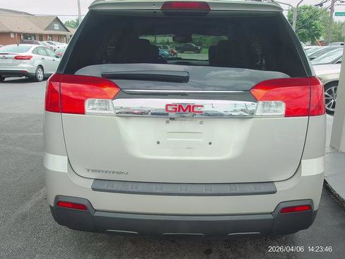 Used 2013 GMC Terrain SLT FWD image 4