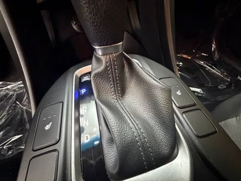 Used 2018 Hyundai Santa Fe Sport w/ 2.4L Value Package 02 AWD/4WD image 24