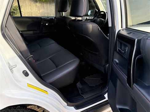 Used 2024 Toyota 4Runner TRD Off-Road Premium w/ Off Road Premium Plus Package image 20