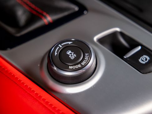 Used 2016 Chevrolet Corvette Z06 w/ 2LZ Preferred Equipment Group image 34