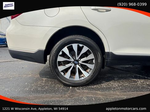 Used 2017 Subaru Outback 2.5i Limited AWD/4WD image 15