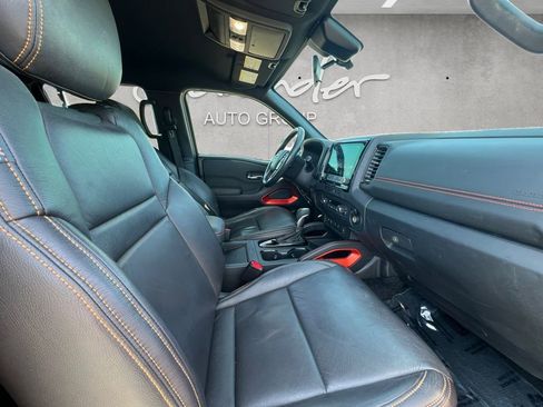 Used 2022 Nissan Titan PRO-4X w/ Pro-4x Convenience Package image 24