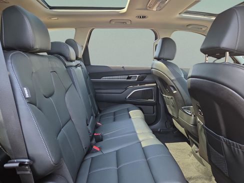 Used 2025 Kia Telluride SX AWD/4WD image 35
