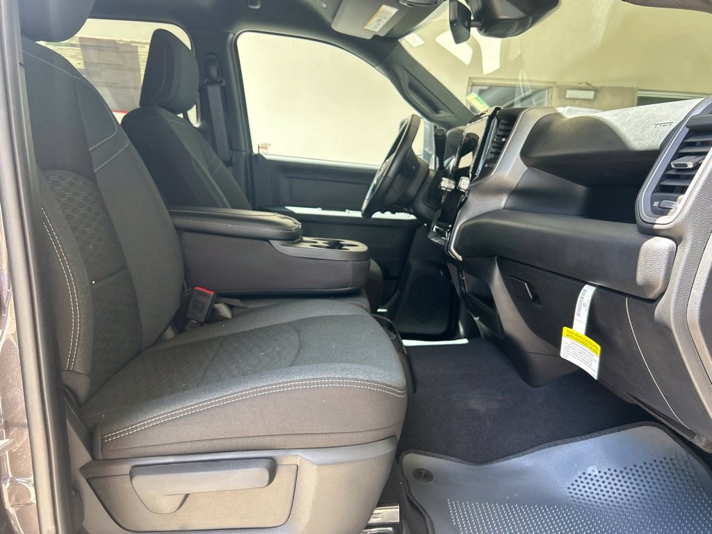 Used 2025 RAM 2500 Tradesman AWD/4WD image 23