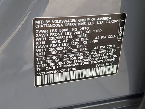 Certified 2023 Volkswagen ID.4 Pro image 35