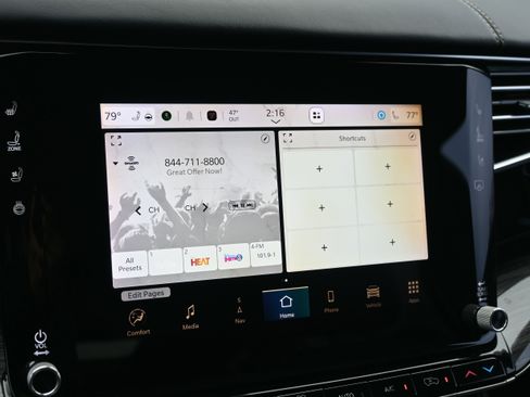 Used 2022 Jeep Wagoneer Series III w/ Premium Group I image 34