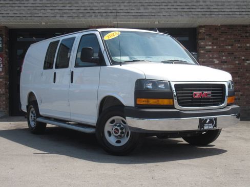 Used 2025 GMC Savana 2500 w/ Driver Convenience Package RWD image 1
