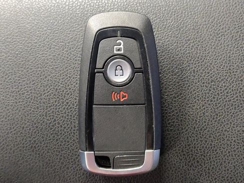 Used 2021 Ford Escape SE FWD image 32
