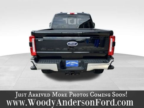 Used 2024 Ford F250 Lariat w/ Lariat Ultimate Package AWD/4WD image 5