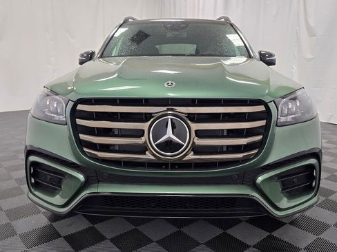 New 2026 Mercedes-Benz GLS 580 4MATIC image 9