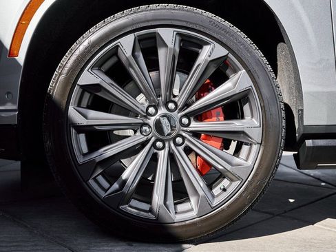 Used 2026 Cadillac Escalade V image 3