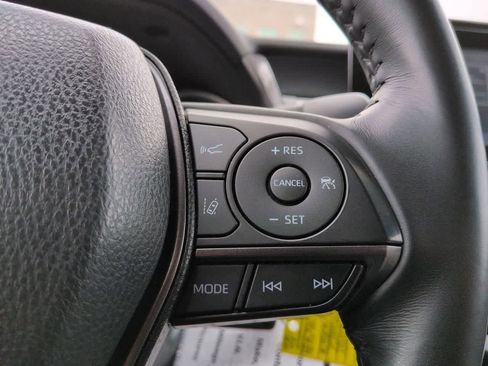 Used 2023 Toyota Camry SE image 24