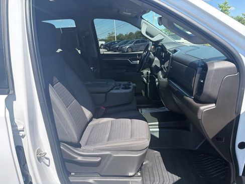 Used 2023 Chevrolet Silverado 1500 LT AWD/4WD image 21